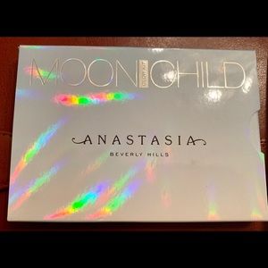 Anastasia MoonChild Glow Kit Eye Shadow Pallet